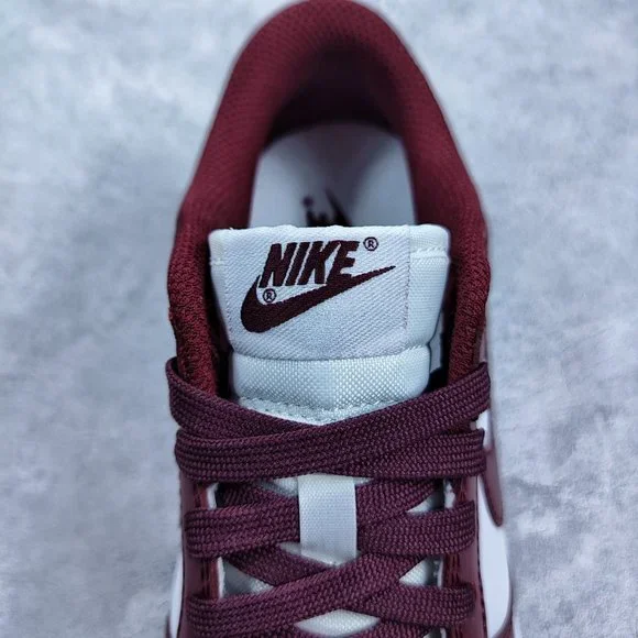 Nike dunk Sneakers - Picture 7 of 9